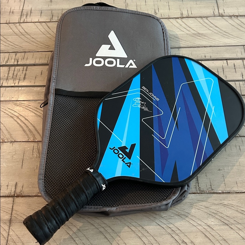 Joola Ben John's Blue lightning Pickleball Paddle with Canvas Storage Case